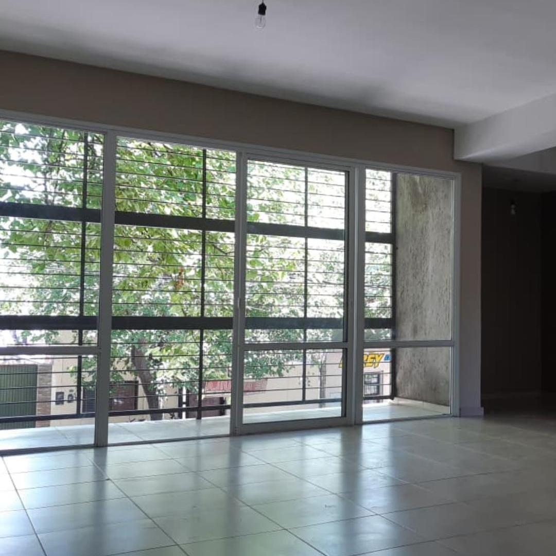 Foto de Departamento en Alquiler - 1 dorm, 1 baño y cochera para 1 vehiculo en, imagen 5