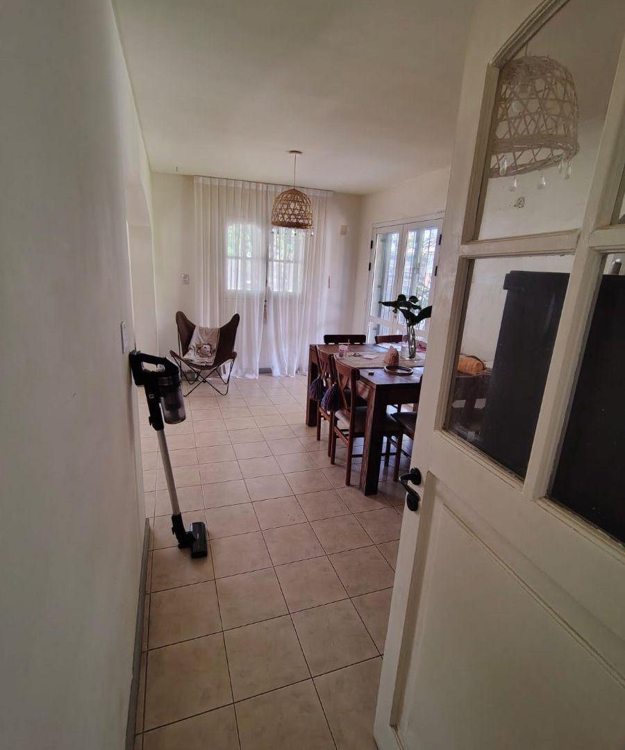 Foto de Casa en Alquiler de 3 Dormitorios, 2 Baños y Cochera ubicada en General, imagen 5
