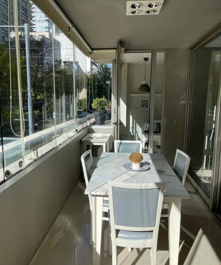 ALQUILER | 4 AMBIENTES AMOBLADO DE CATEGORÍA CON COCHERA OPTATIVA – 120 m²
PRECIO USD 3500 3