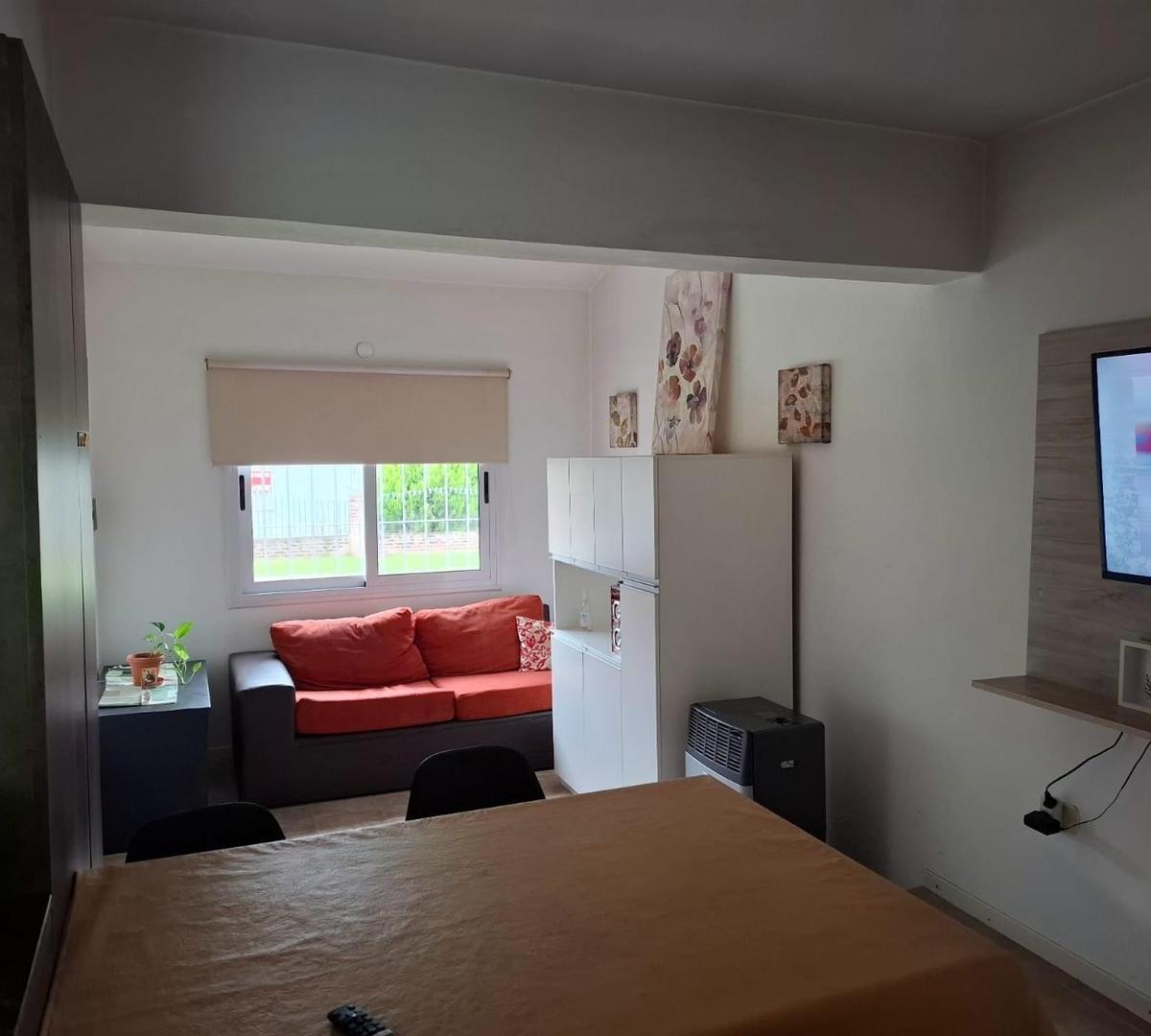 Vendo Casa en Villa Parque Siquiman 4