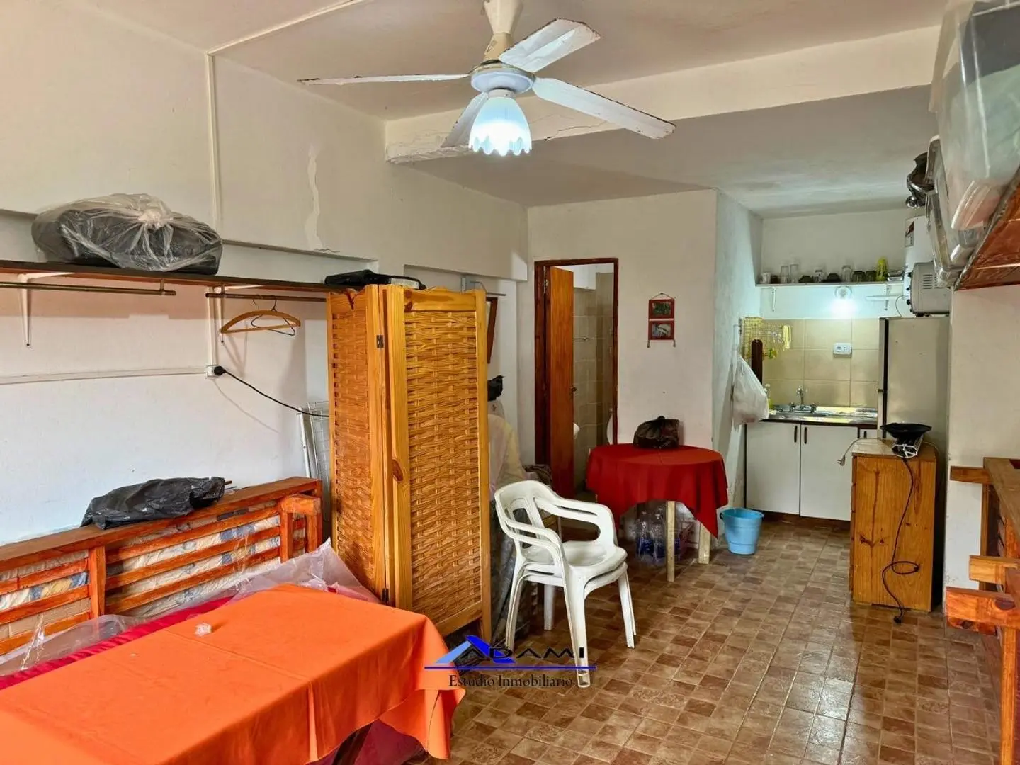 Departamento monoambiente y cochera en Zona Centro Sur 2