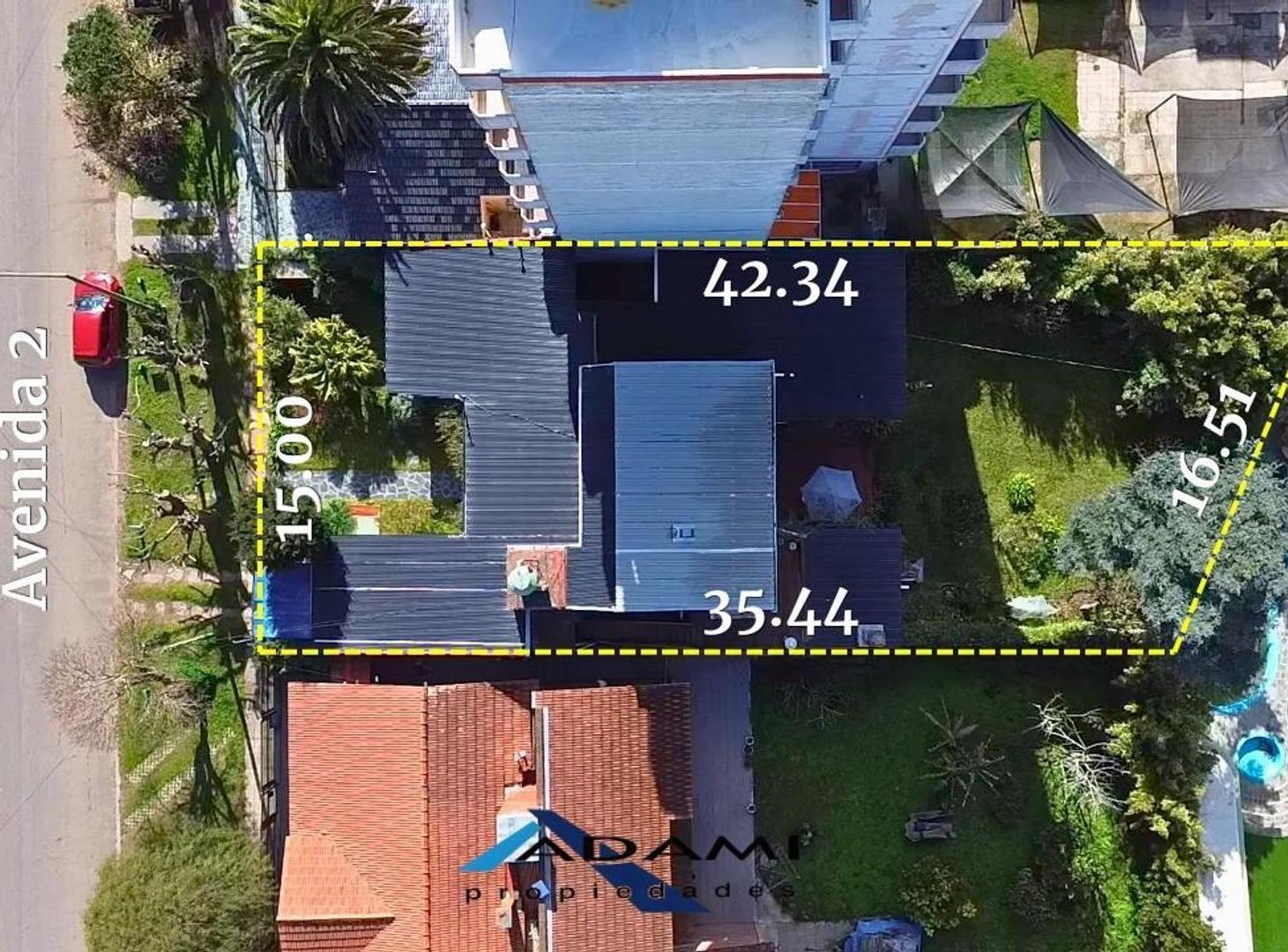 Foto de Casa de 4 ambientes + departamento con todos los servicios, imagen 1