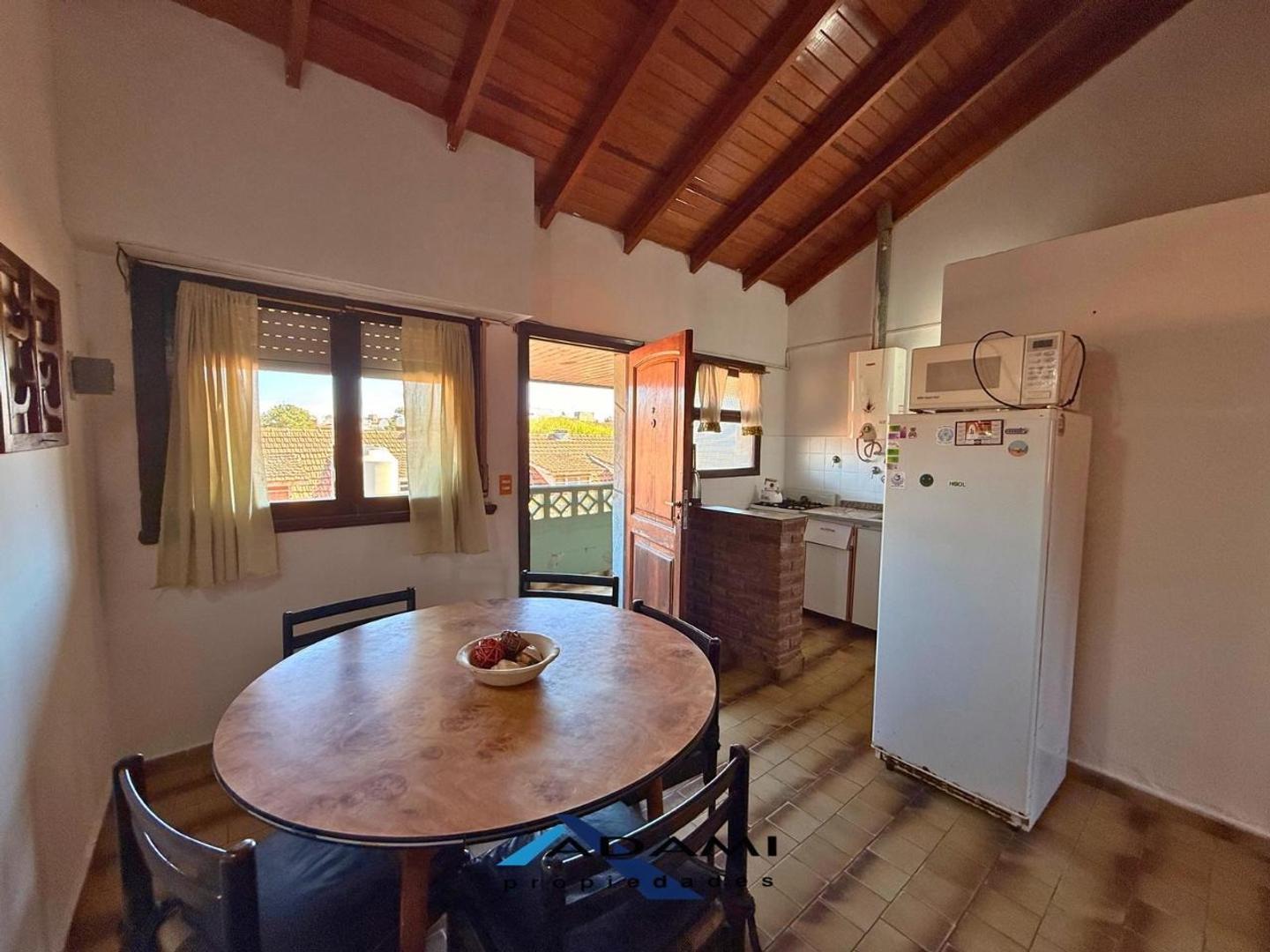 Foto de Departamento 3 ambientes en alquiler anual Villa Gesell, imagen 5