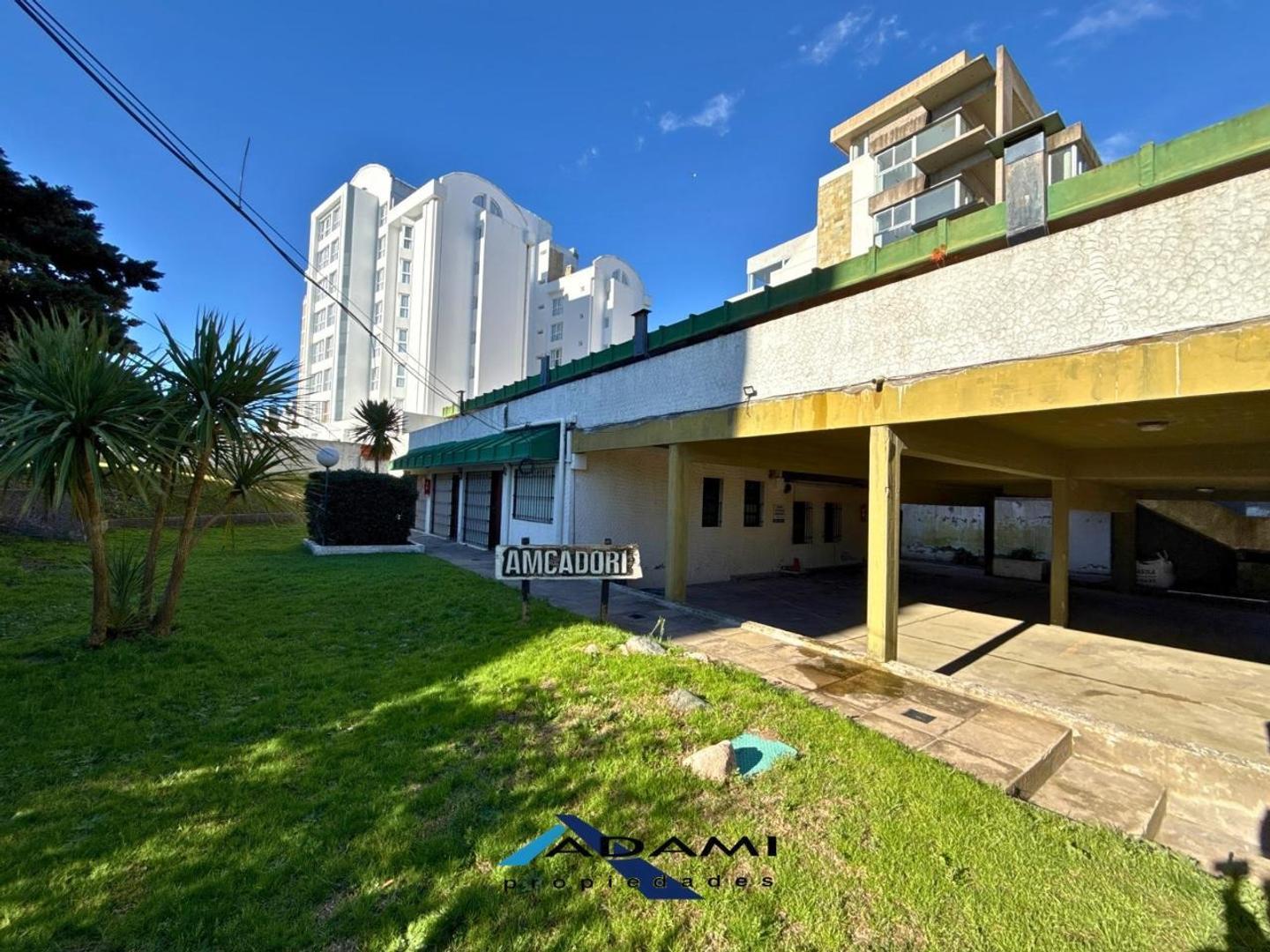 Foto de Departamento 3 ambientes en pleno centro de Villa Gesell, imagen 1