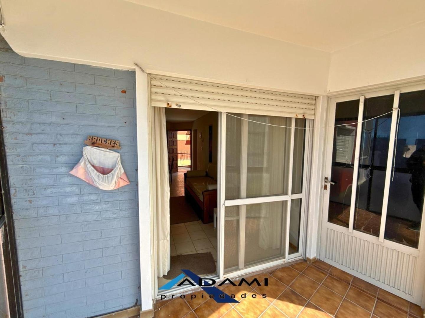 Foto de Departamento de 2 ambientes con cochera cubierta, imagen 3