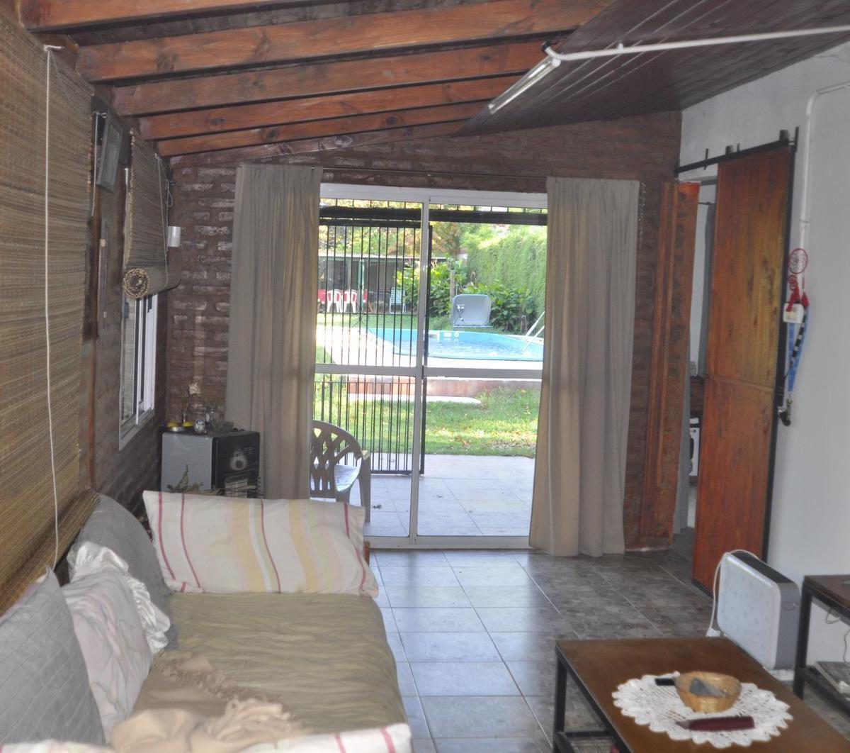 Foto de Venta de casa en Moreno, imagen 2