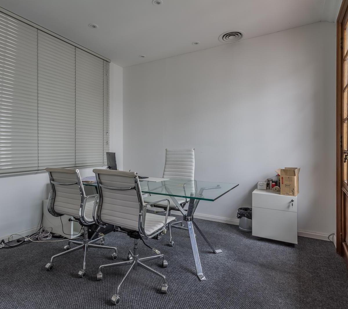 Venta Departamento 5 Ambientes C/ Balcon - Microcentro - Caba 2