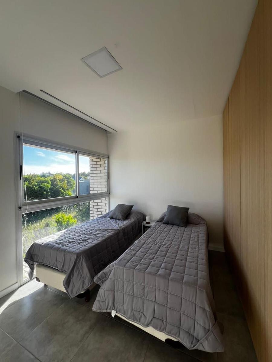 Casa a Estrenar en Barrio Golf II de Costa Esmeralda 4