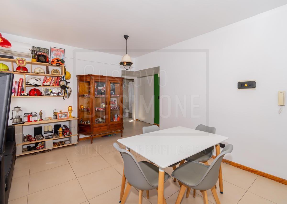 Foto de VENTA CON RENTA DEPARTAMENTO 2 AMBIENTES CON COCHERA EN VILLA DEVOTO, imagen 3