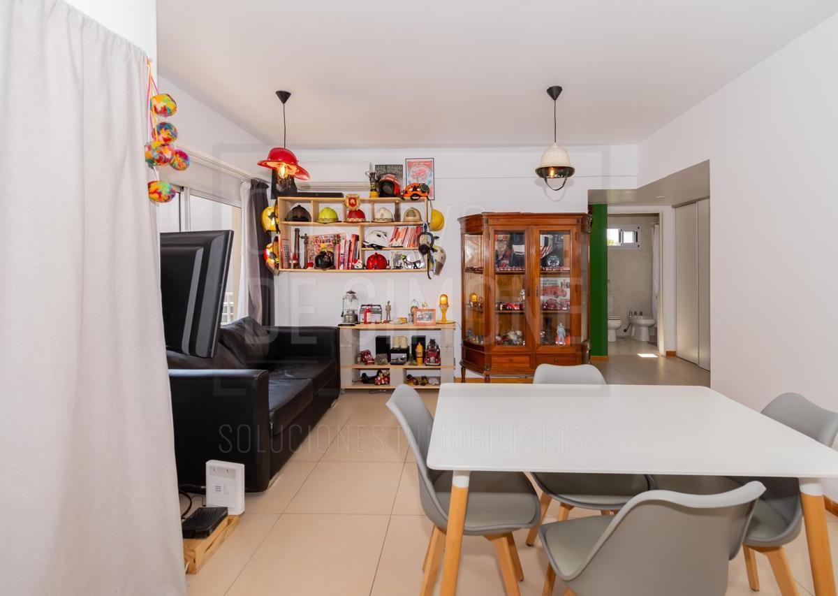 Foto de VENTA CON RENTA DEPARTAMENTO 2 AMBIENTES CON COCHERA EN VILLA DEVOTO, imagen 5