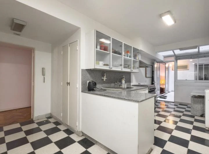 Departamento 5 ambientes en  venta en Retiro 3