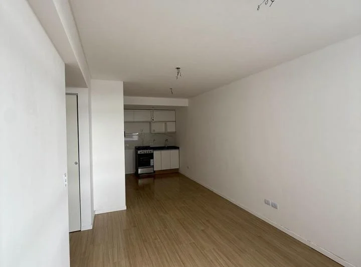 Departamento en Alquiler en Parque Patricios 1