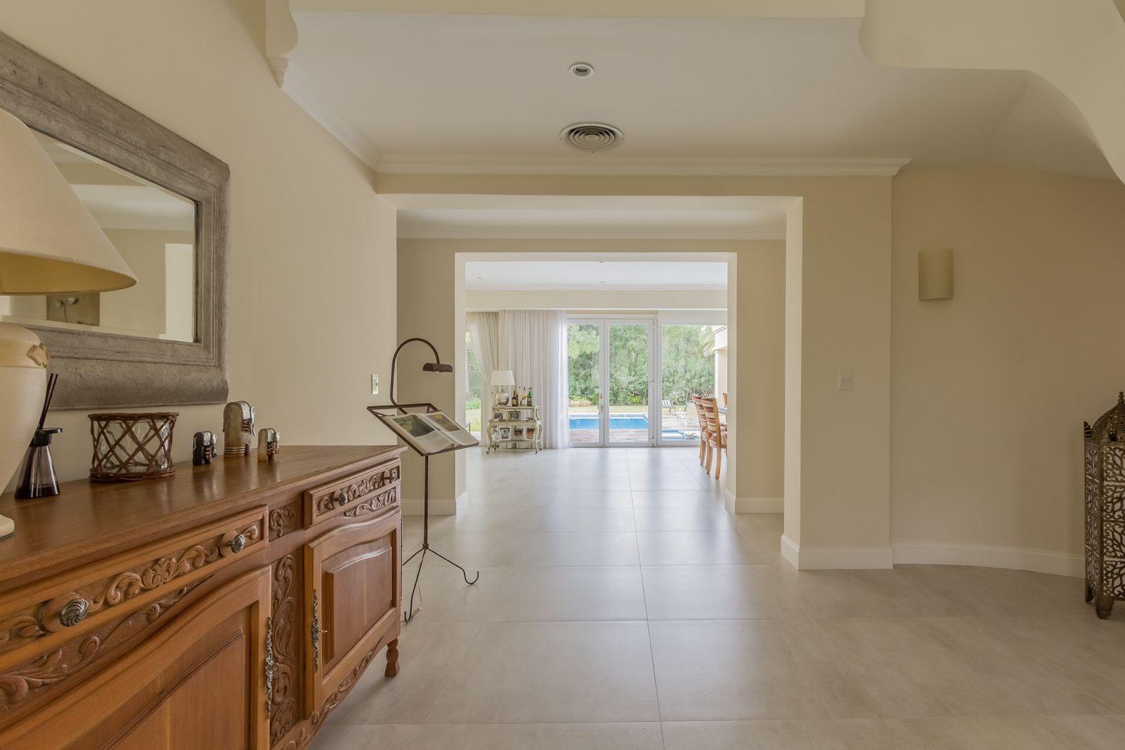 Foto de VENTA CASA 6 AMBIENTES DE CATEGORIA EN LAS CALETAS - NORDELTA, imagen 5
