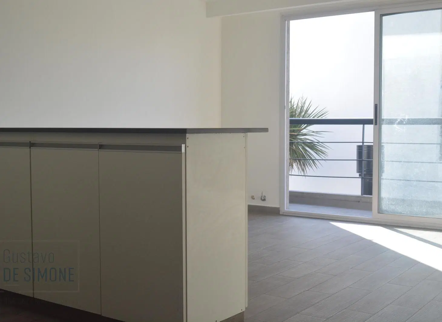 Alquiler de Departamento Dos ambientes en  Monte Castro 5