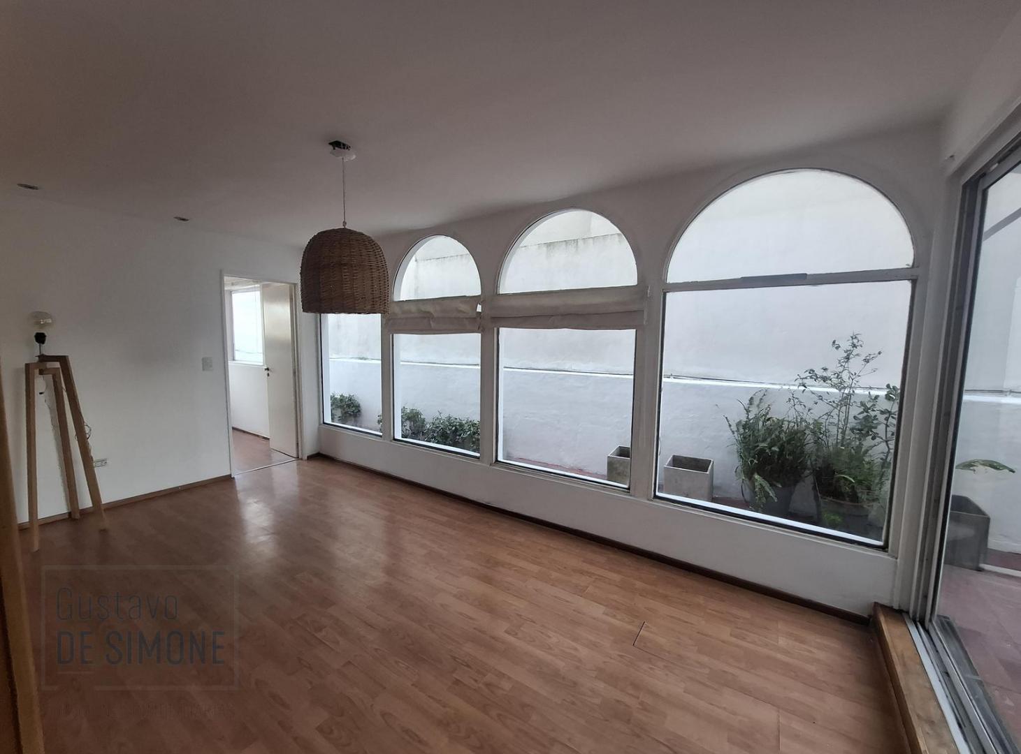 Foto de Departamento 4 ambientes con Terraza propia en san isidro, imagen 2
