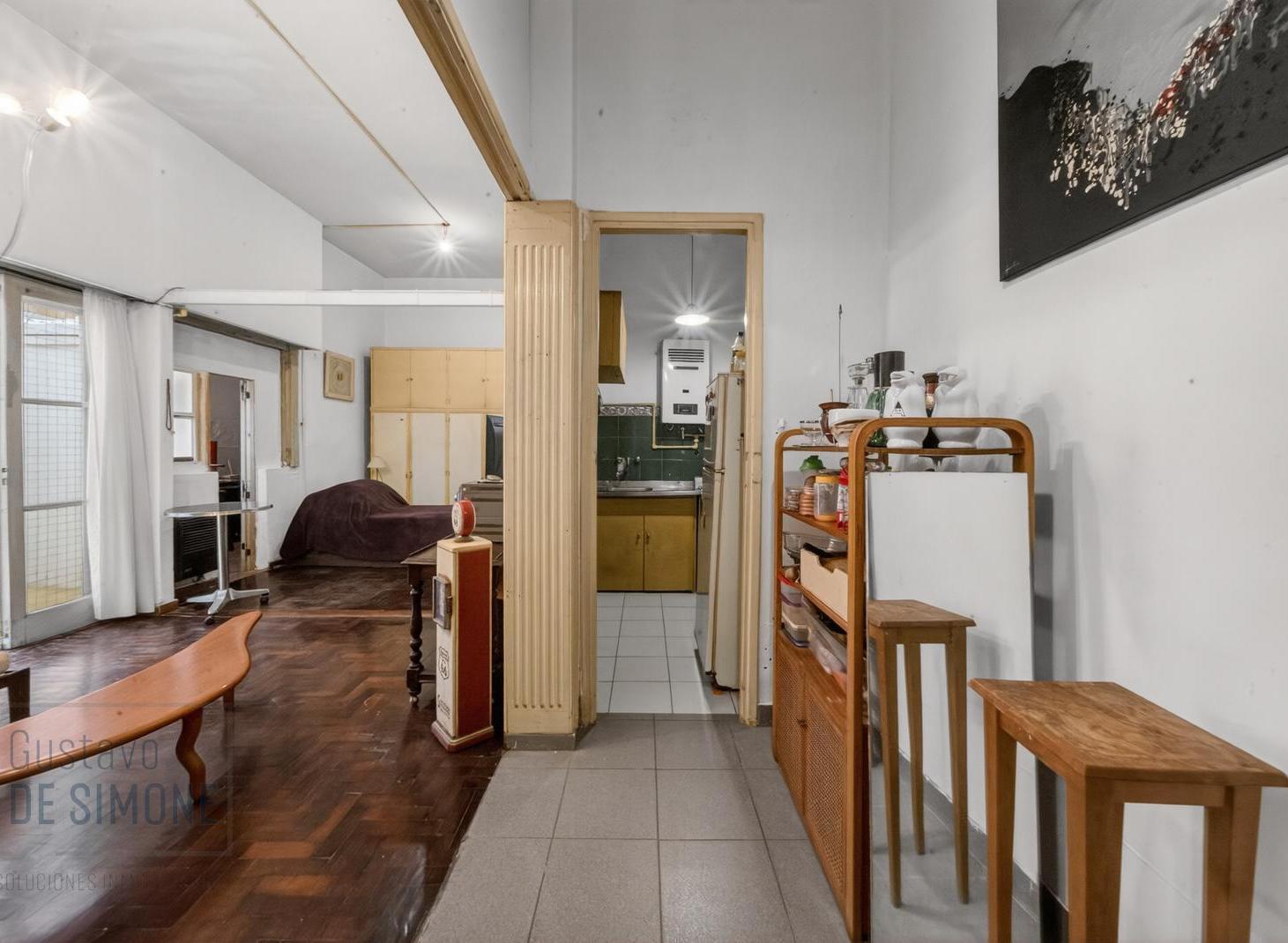 Foto de Venta PH 2 ambientes y medio con Patio Colegiales / Chacarita, imagen 2