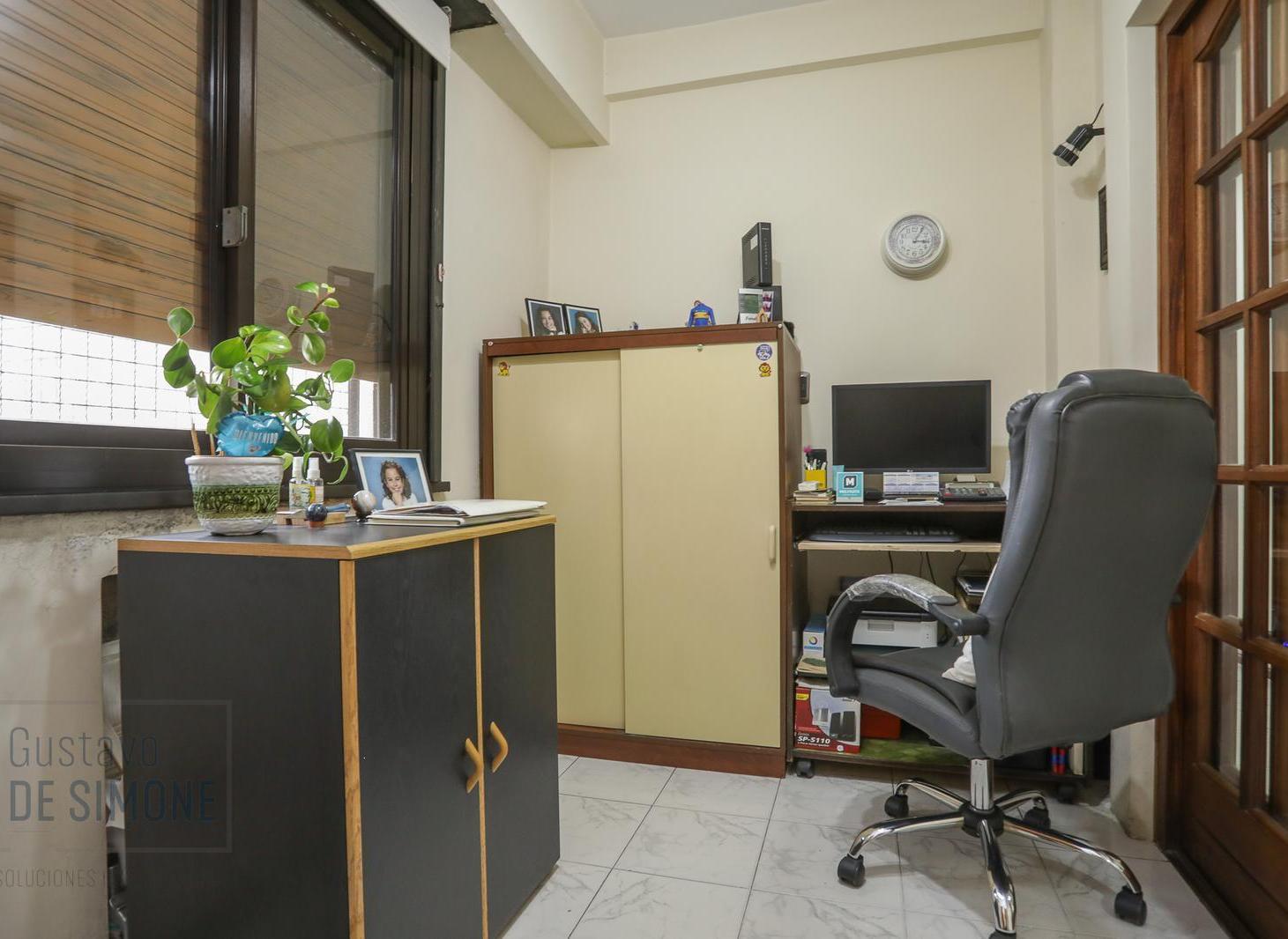 Foto de Venta / Departamento / Piso / 4 ambientes con dependencia / Con 2, imagen 3