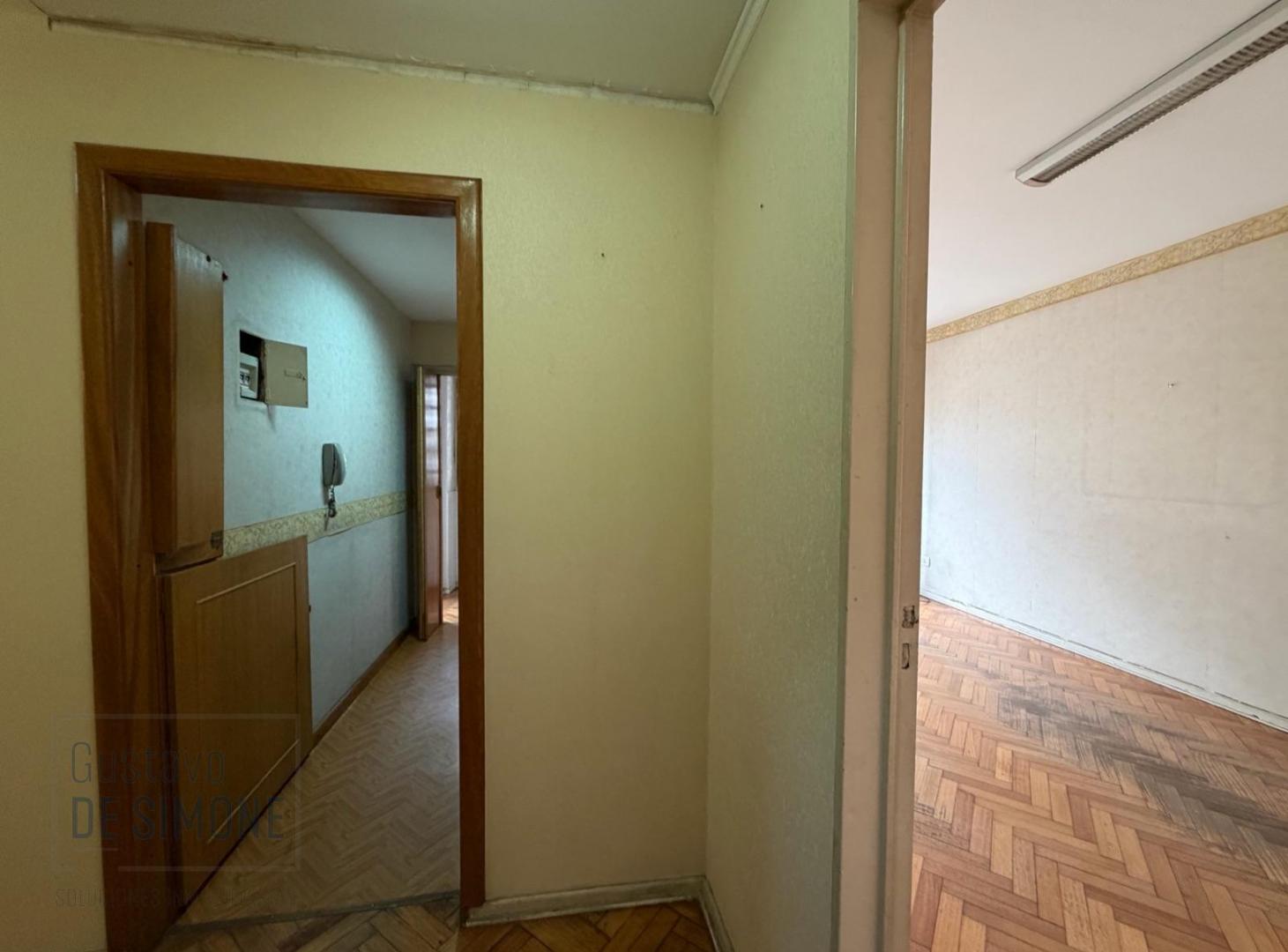 Foto de VENTA DEPARTAMENTO 2 AMBIENTES CON BALCÓN AL FRENTE EN SAN NICOLAS, imagen 2
