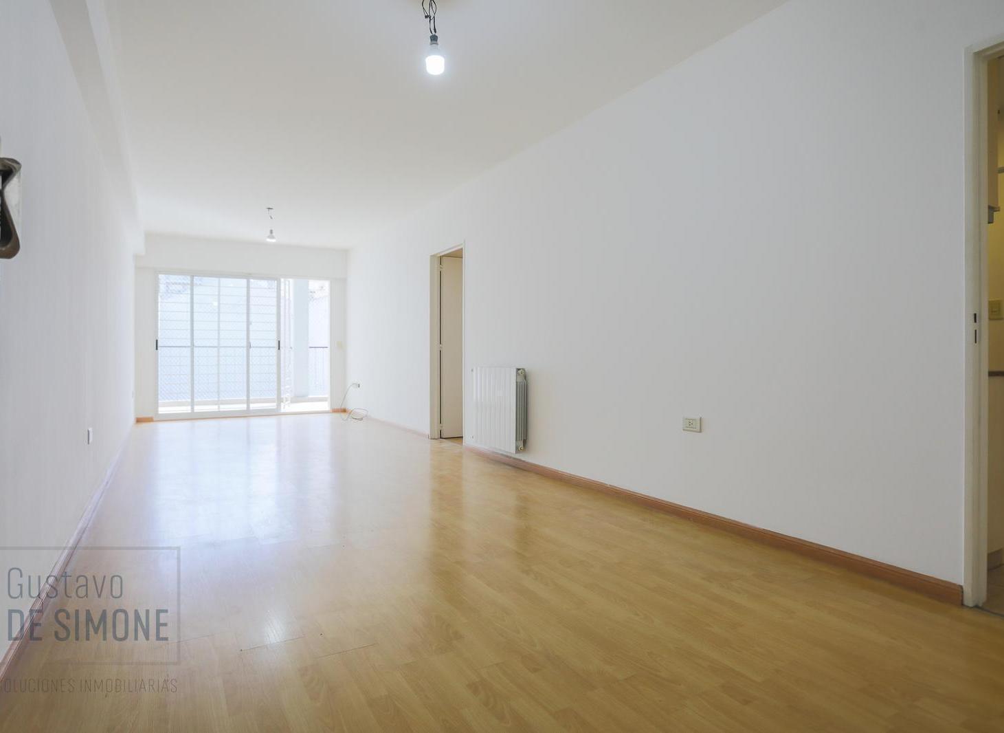 Foto de VENTA SEMIPISO DE 4 AMBIENTES, BALCÓN TERRAZA, PATIO, SUITE CON, imagen 1