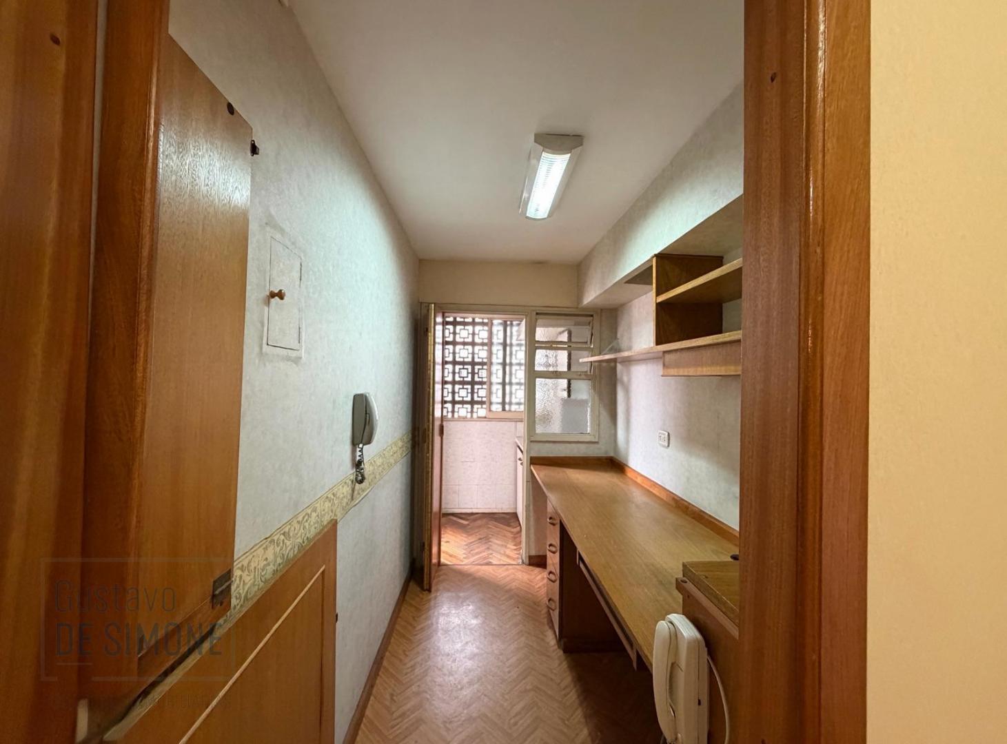 Foto de VENTA DEPARTAMENTO 2 AMBIENTES CON BALCÓN AL FRENTE EN SAN NICOLAS, imagen 5