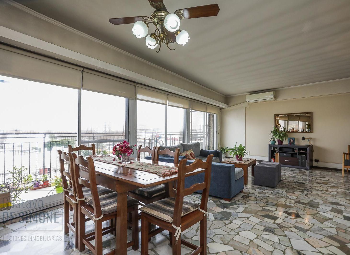 Foto de Venta / Departamento / 4 ambientes / Con Dependencia / Con 2 balcones /, imagen 1