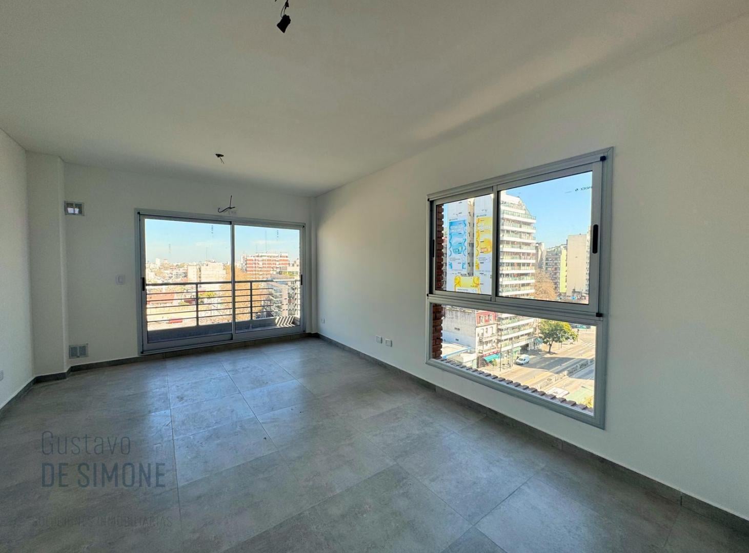 Foto de Venta / Departamento / Monoambiente Divisible / Con balcón / Piso alto, imagen 5