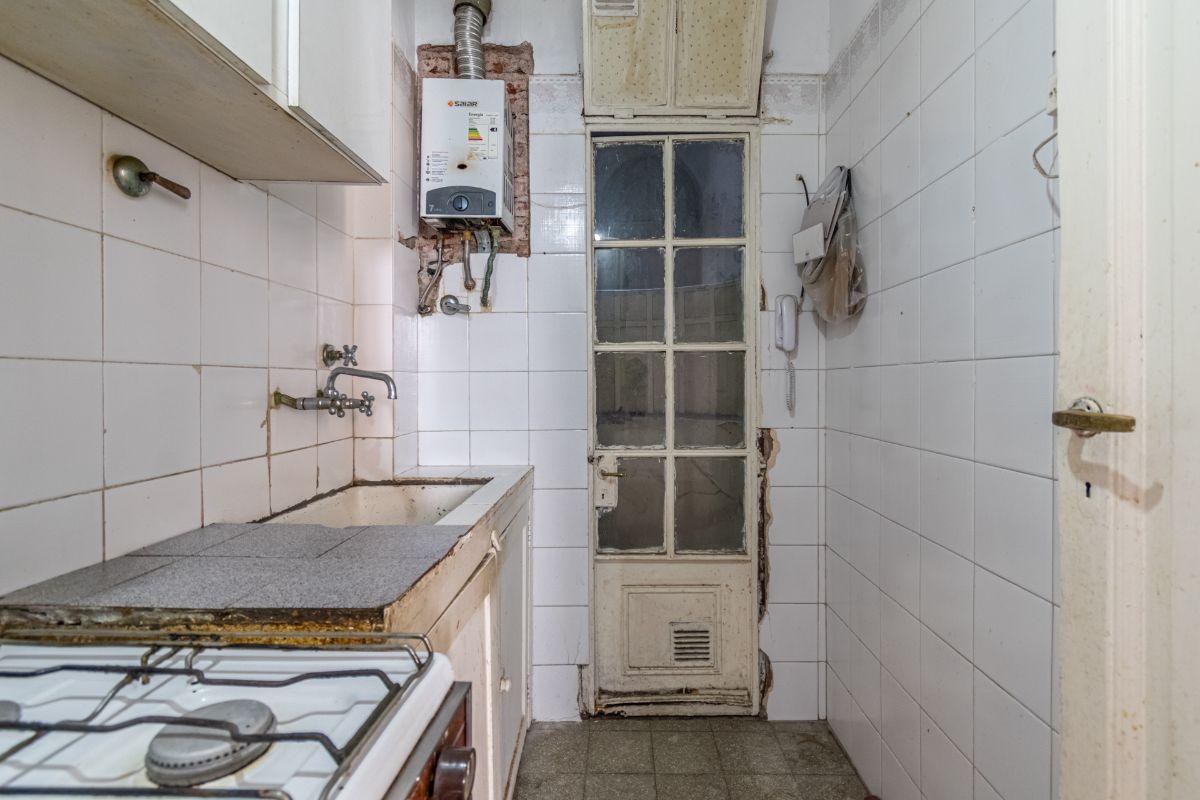 Departamento de dos ambientes en venta Pasteur 700, Balvanera, CABA