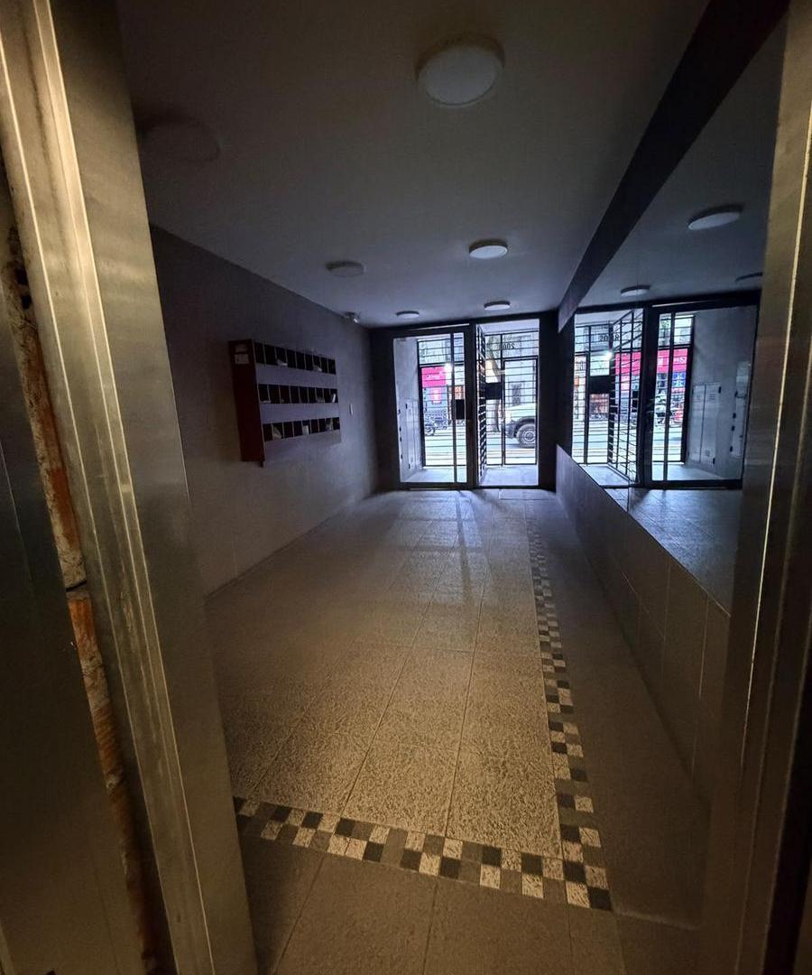 Foto de Departamento MONOAMBIENTE Salta y Moreno, Rosario, imagen 1