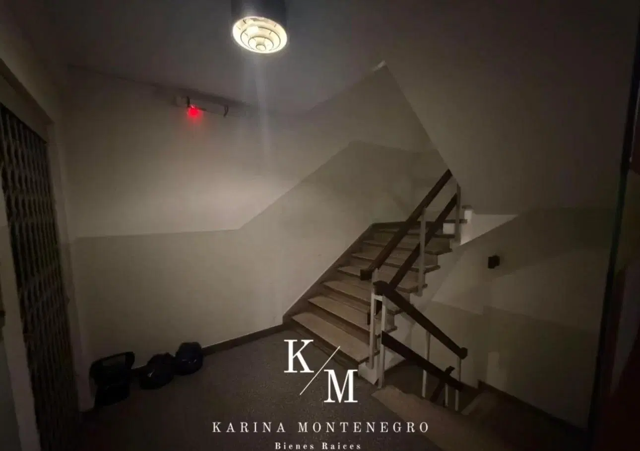 Oficina en el centro de San Martin con baño privado 1