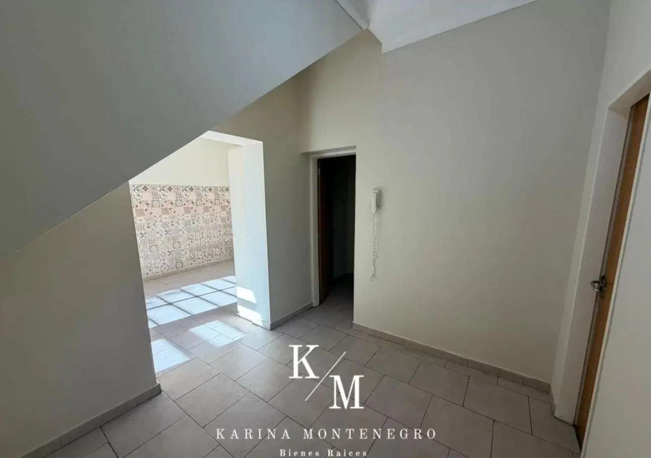 Departamento 3 ambientes tipo ph en Villa Ballester 3