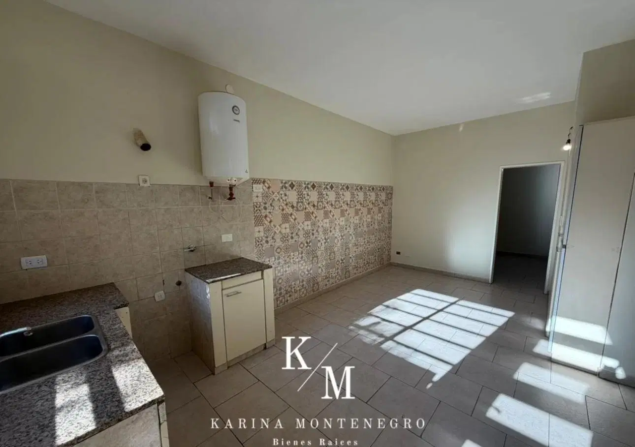 Departamento 3 ambientes tipo ph en Villa Ballester 5