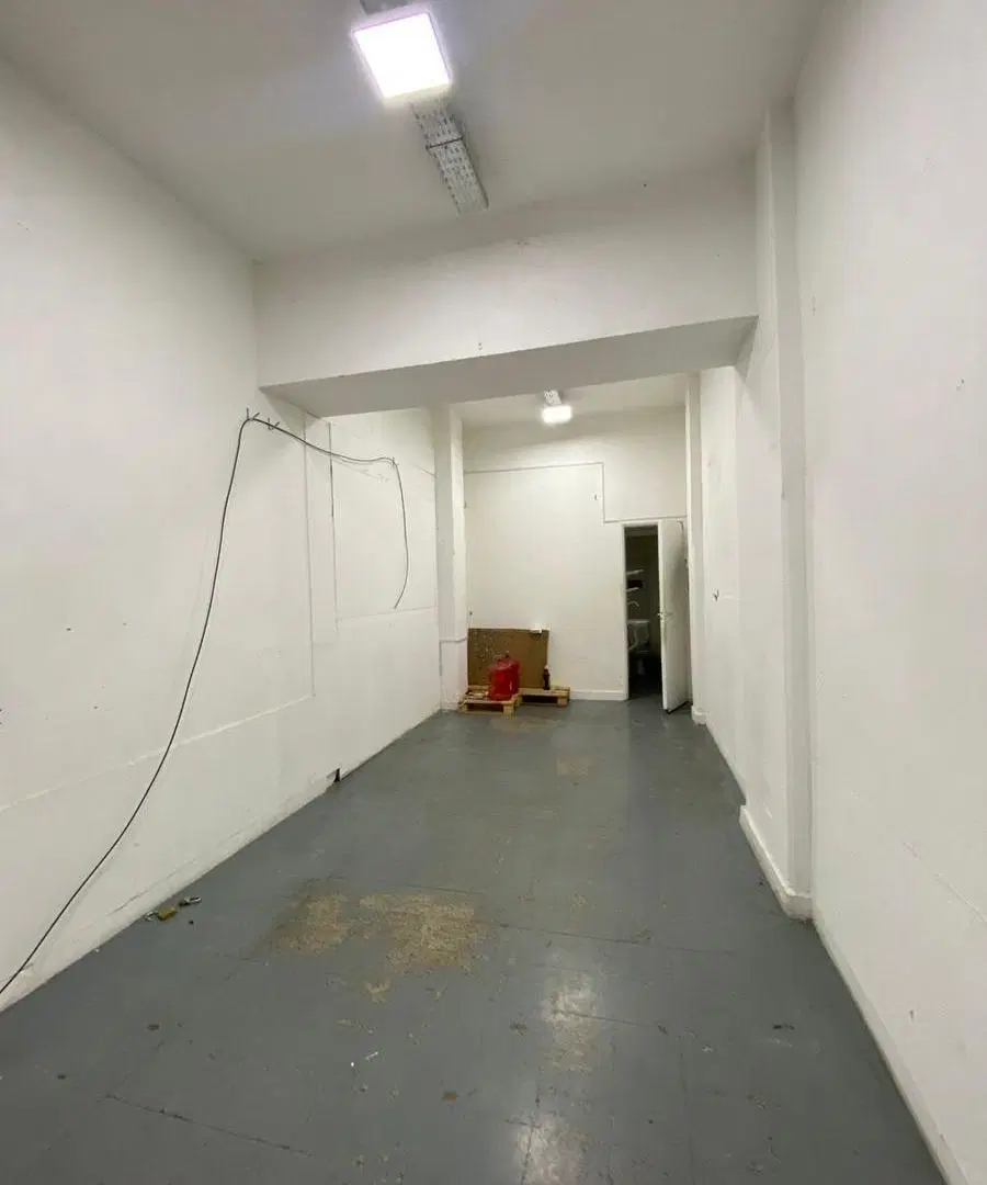 LOCALES EN BLOC 65 m² SIN EXPENSAS 1