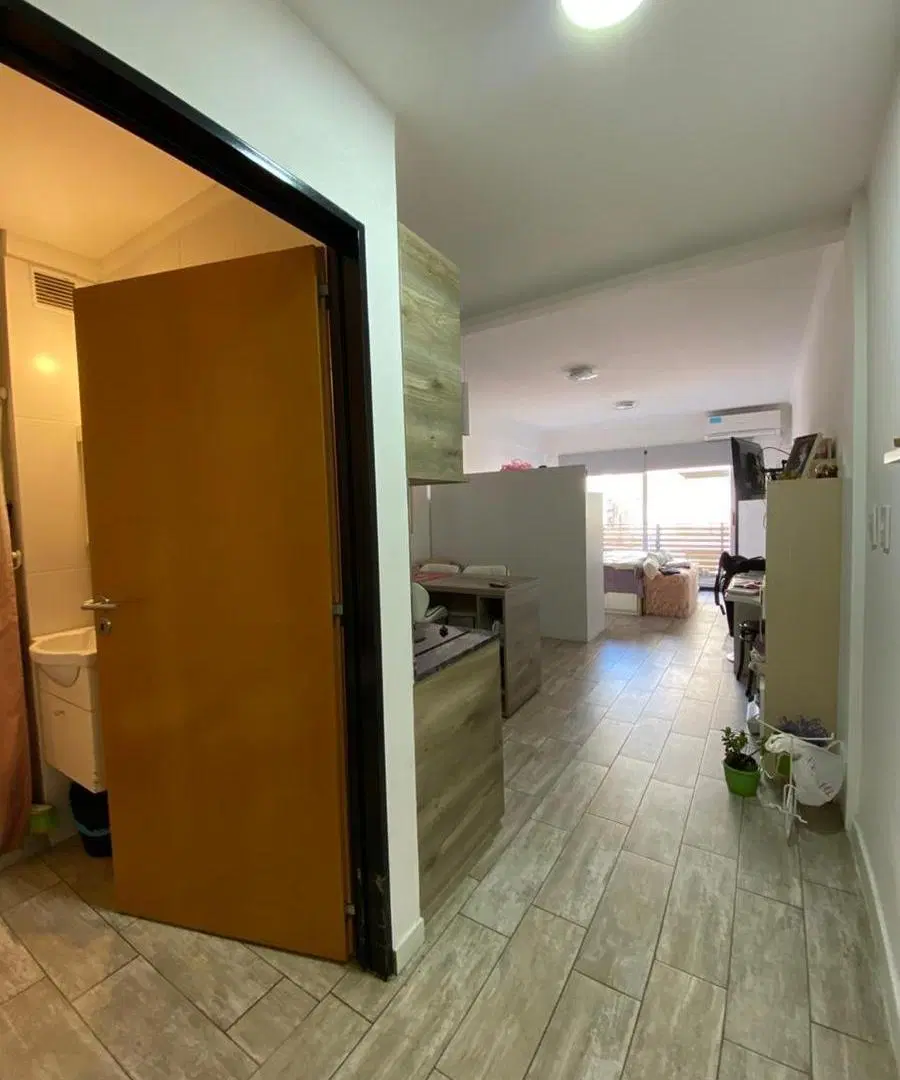 Departamento monomabiente con balcón y amenities 4