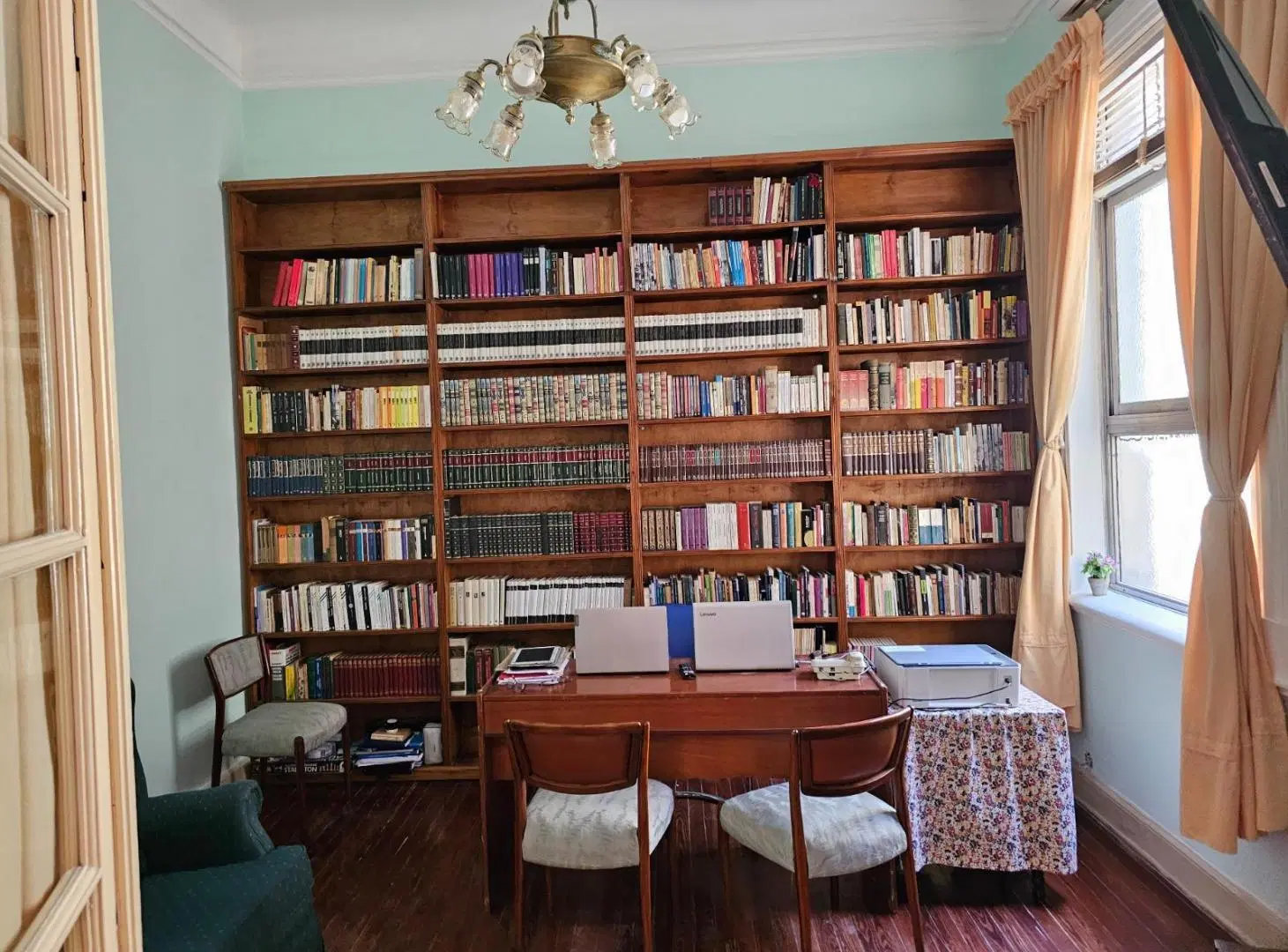 Departamento de 3 ambientes amplio por escalera 2