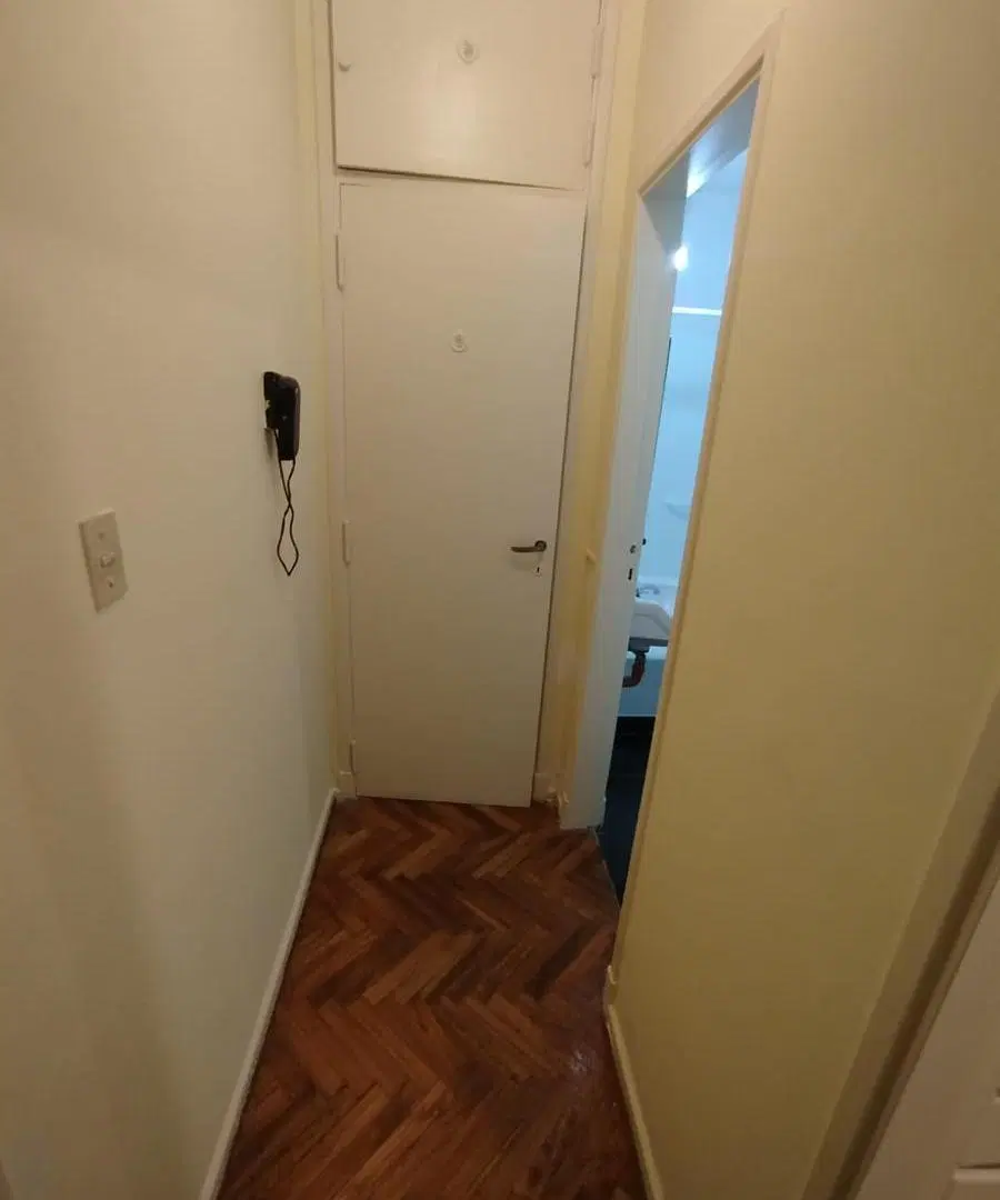 Departamento 2 ambientes al contrafrente 8