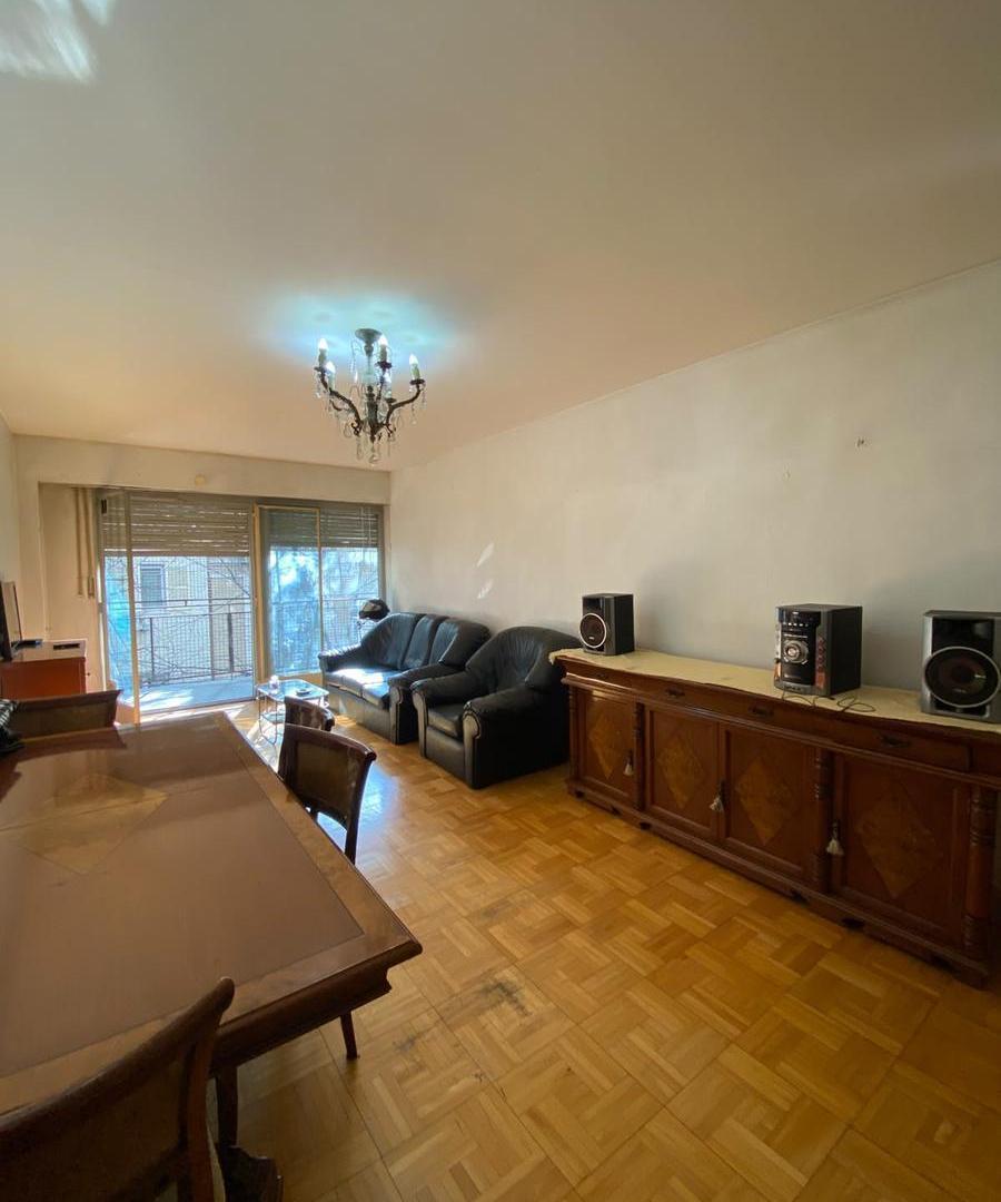 Foto de Departamento semipiso en venta de 4 ambientes al frente muy luminoso, imagen 1