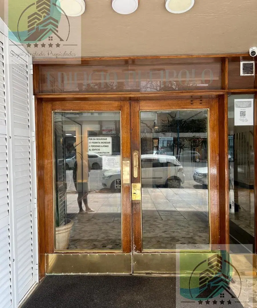 Departamento en Plaza Colon 8