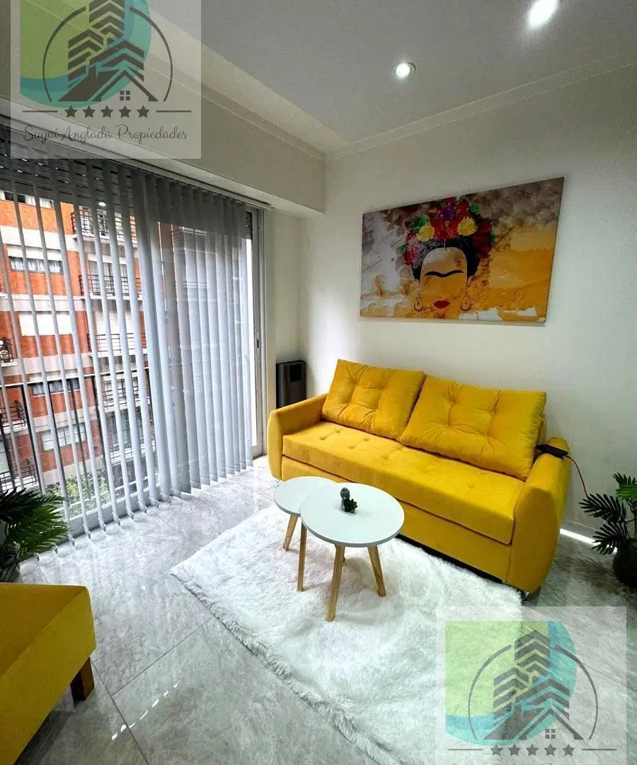 Departamento 2 AMBIENTES A LA CALLE 3