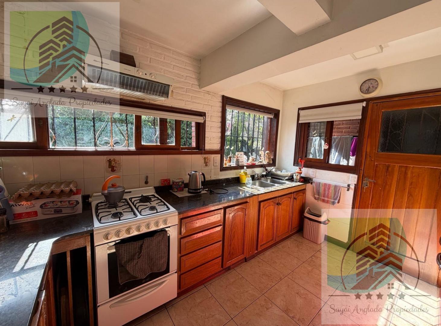 Foto de CASA EN BLOCK SOBRE 2 LOTES, imagen 5