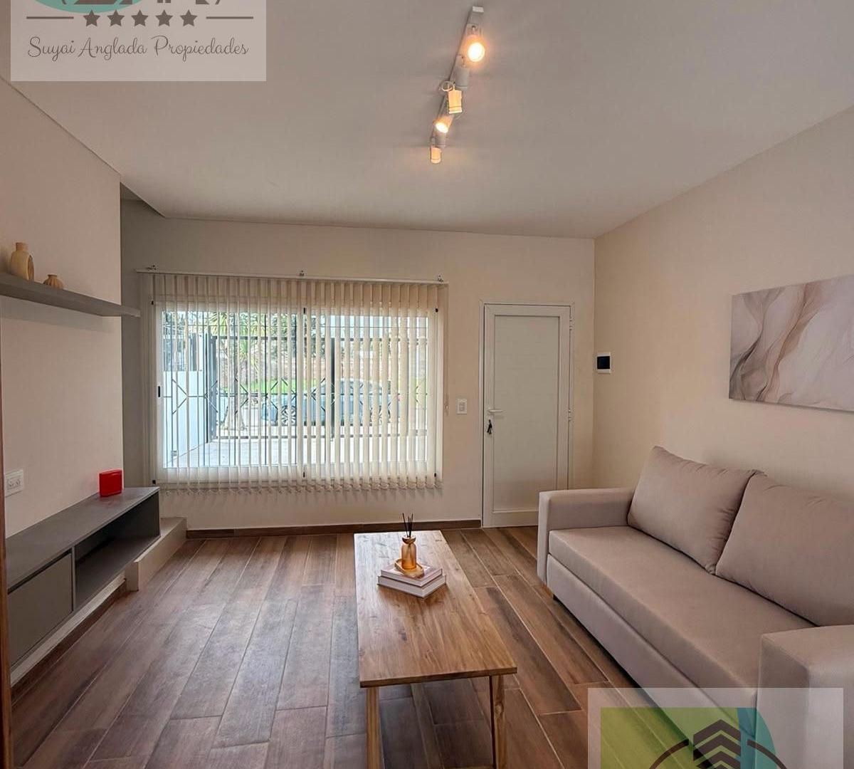 Foto de DUPLEX 4 AMBIENTES - COCHERA - PARQUE LURO, imagen 2