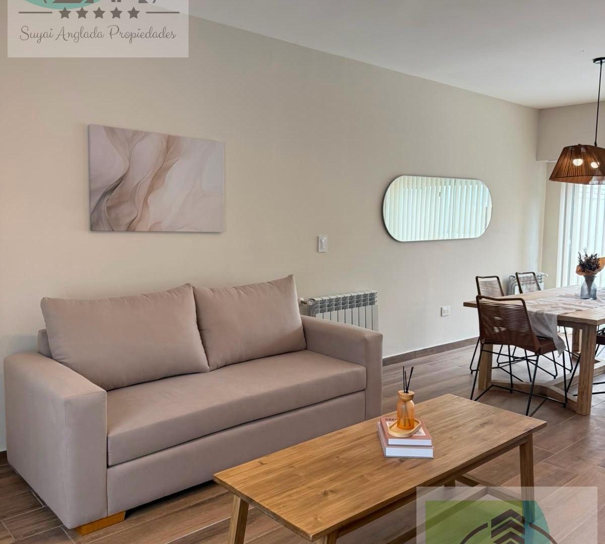 Foto de DUPLEX 4 AMBIENTES - COCHERA - PARQUE LURO, imagen 3