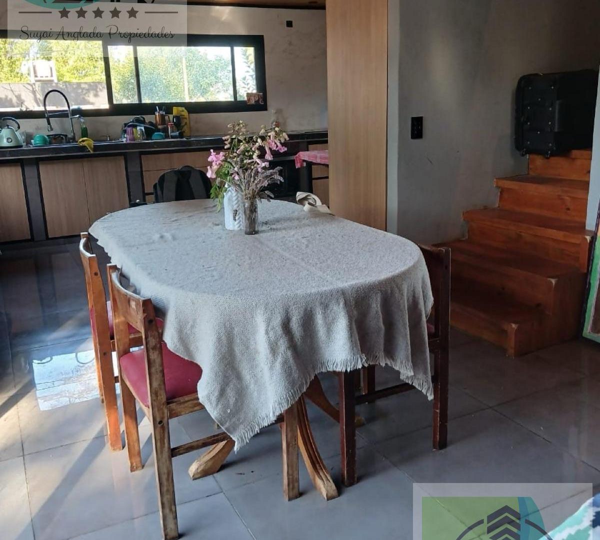 Foto de VENTA GRAN CASA 4 AMBIENTES CON PILETA MODERNA, imagen 3