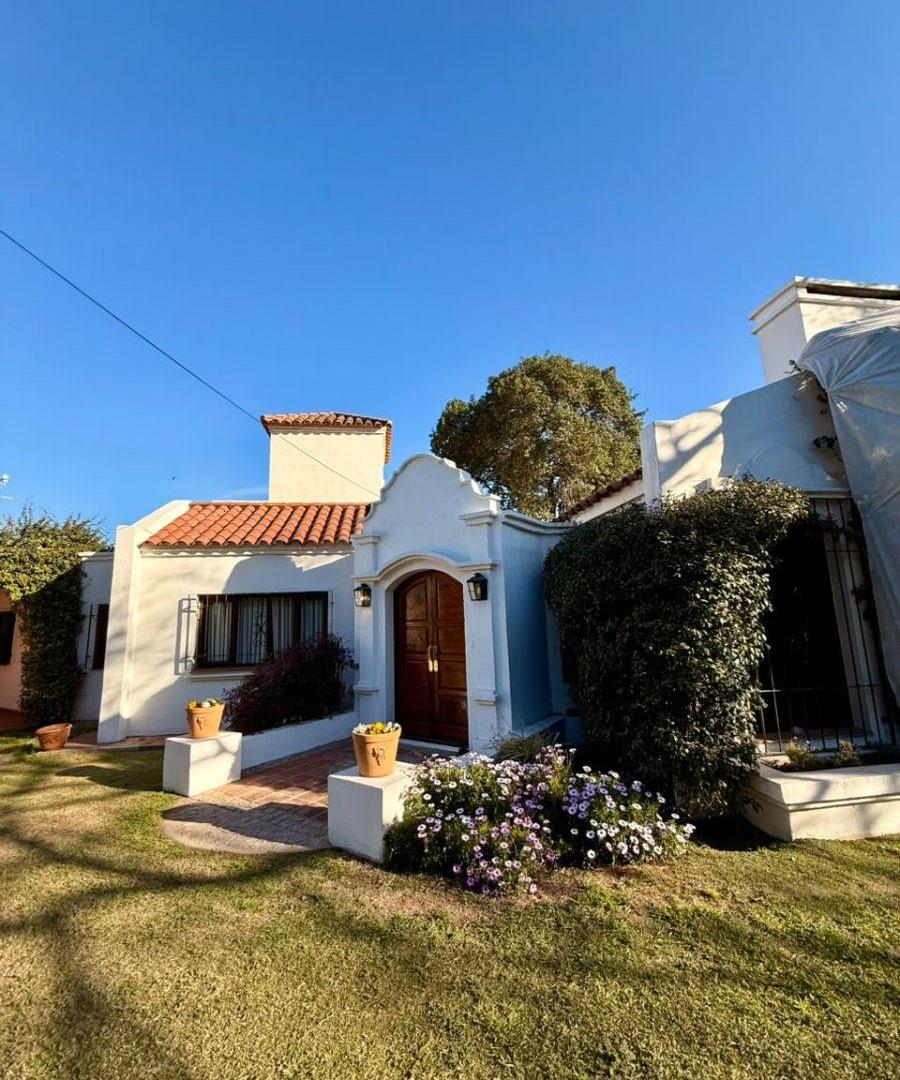 Foto de CASA EN VENTA | VILLA ALLENDE GOLF, imagen 1