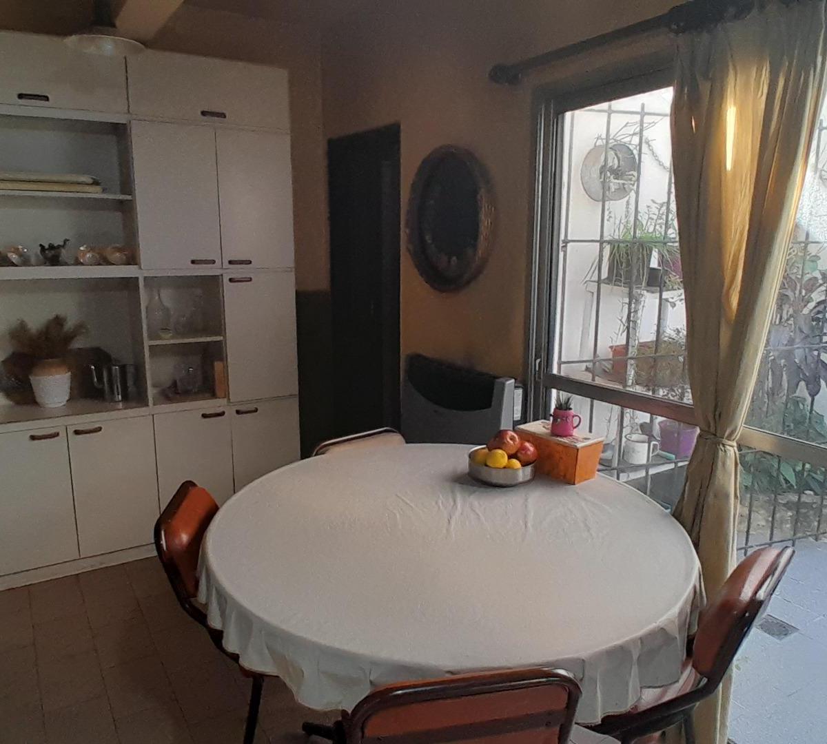 PH Al Frente, Totalmente Independiente 3 Dorm. + Patio 2