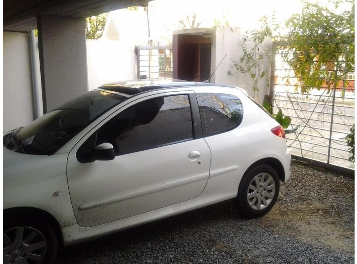 Foto de Venta cochera semicubierta, muy fácil acceso, San Isidro., imagen 5