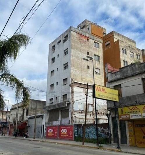 Edificio en Block  en Venta en Valentín Alsina, Lanús, G.B.A. Zona Sur 1