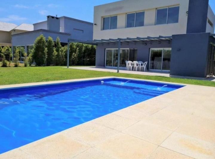 Casa  en Alquiler en Los Lagos, Nordelta, Tigre 2