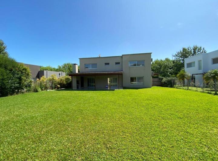 Casa  en Alquiler en Santa Catalina, Villanueva, Tigre 4