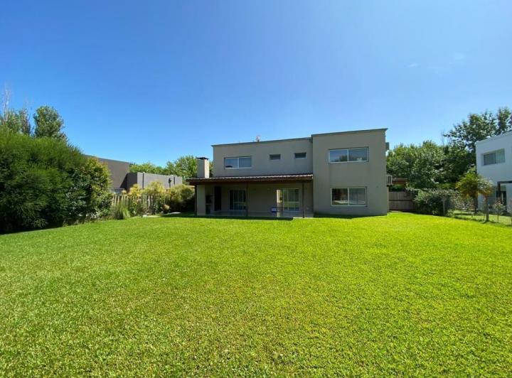 Casa  en Alquiler en Santa Catalina, Villanueva, Tigre 3