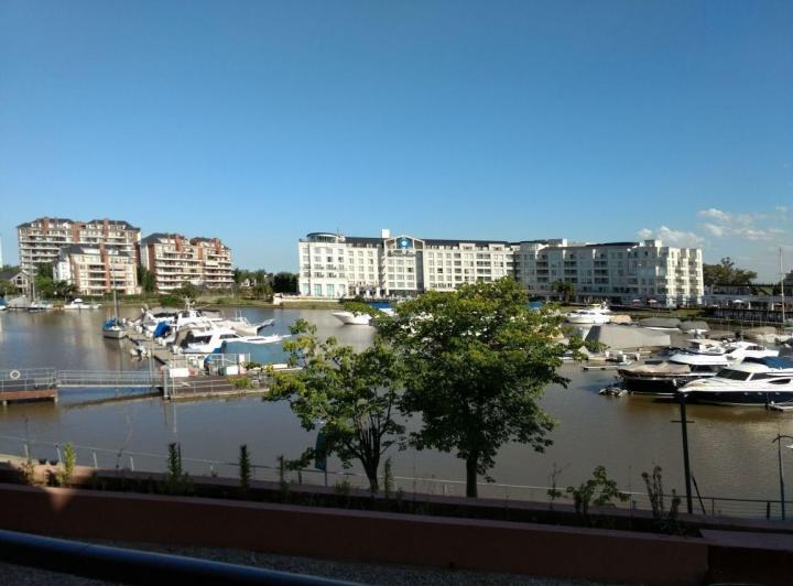 Departamento  en Alq. Temporario en Studios de la Bahía, Bahia Grande, Nordelta 2